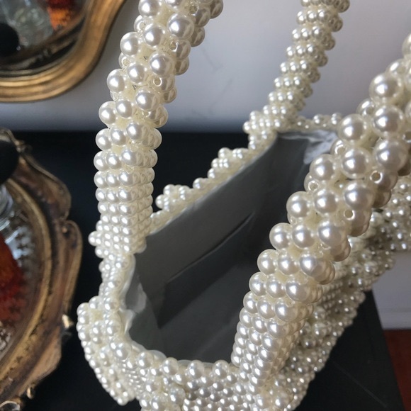 Pearl hand beaded bag - not shrimps !! - Picture 2 of 9